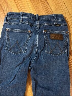 Wrangler Women's Retro Bailey High Rise Trouser Jean